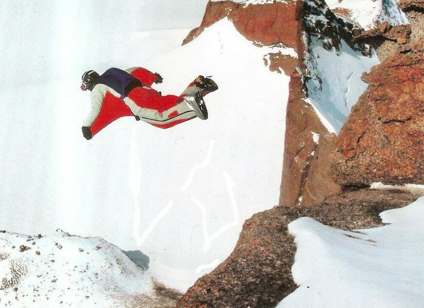 Le Base jump en montagne Le Base jump en montagne