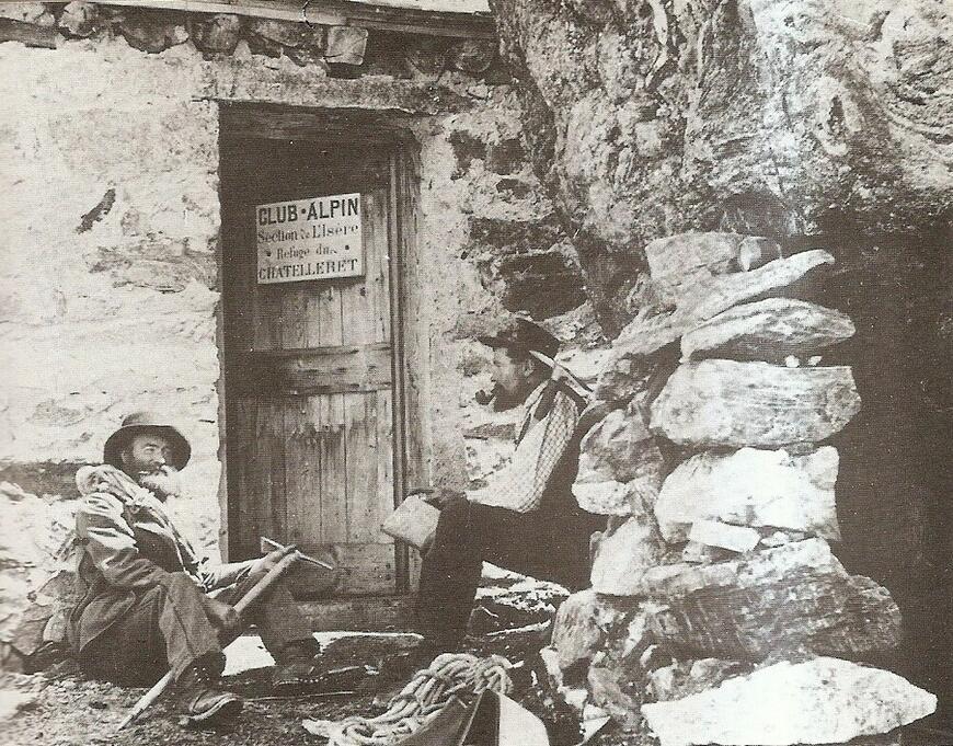 Le refuge du Châtelleret construit en 1882 Le refuge du Châtelleret construit en 1882